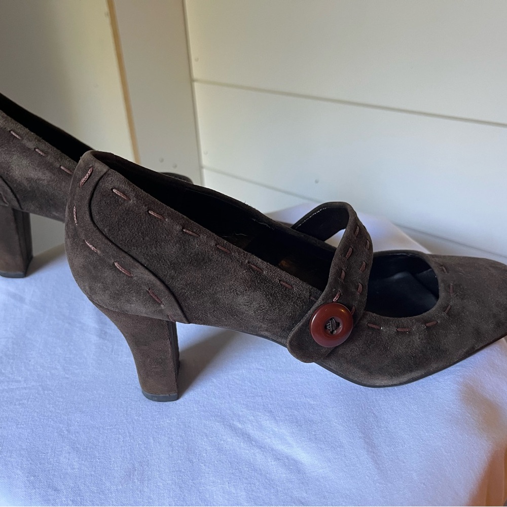 Naturalizer Dark Brown Suede Mary Jane Heels - Picture 4 of 6
